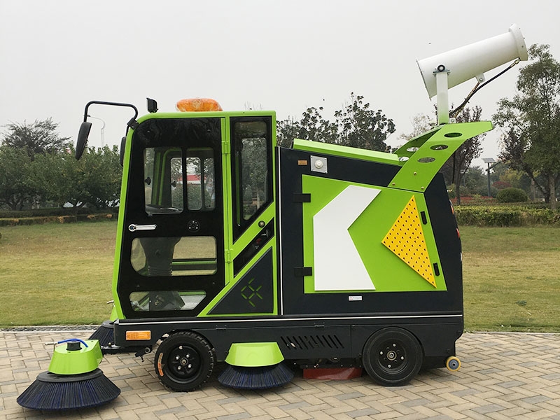電動(dòng)掃地車(chē)